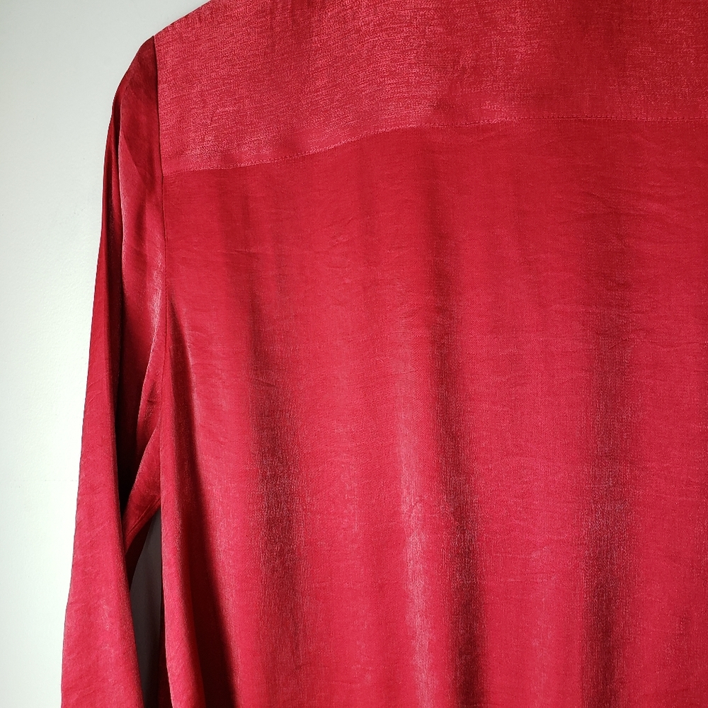 Chicos Shiny Red Blouse - Picture 4 of 5